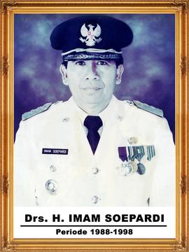 Drs. H. IMAM SOEPARDI - BUPATI BOJONEGORO PERIODE 1988-1998