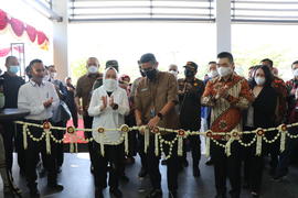 Pemotongan Pita Peresmian Hotel Eastern Bojonegoro